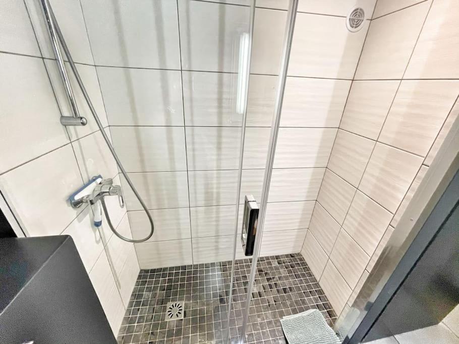 Homelivia, Vieux Nice, Appartement De Charme, Clim Balcon Экстерьер фото